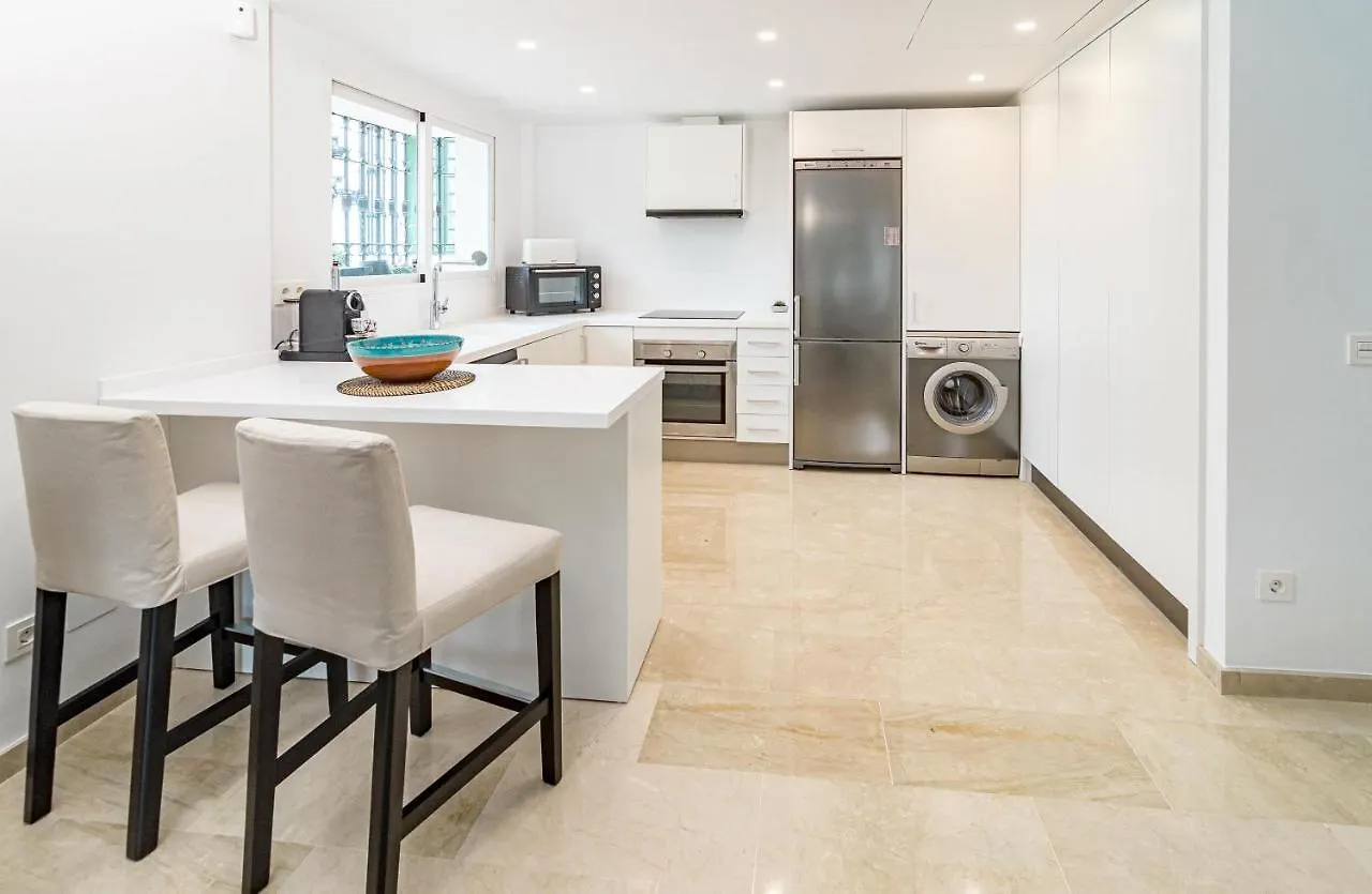Holiday home Charming And Modern 3-Bedroom Duplex In Aloha Pueblo With Mountain Views Marbella